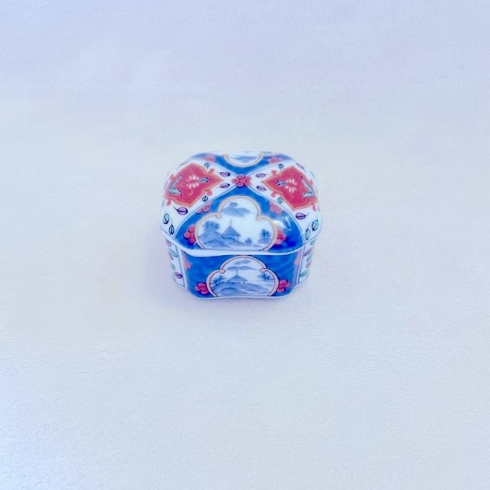 Vtg Takahashi Imari Style Trinket Box Japan Jewelry Ring Holder Vanity Decor